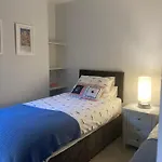Rosie's On The Crescent דירה פילי